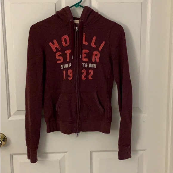 Hollister Hoodie. Maroonish in Color. - Picture 1 of 6